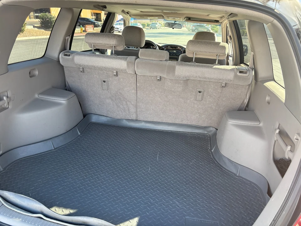 2001 Toyota Highlander - Image 11 of 21