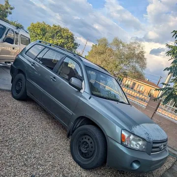 2001 Toyota Highlander L Sport Utility 4D