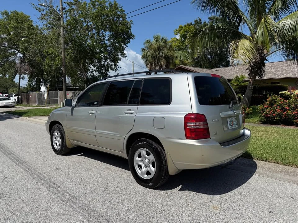 2001 Toyota Highlander - Image 6 of 15