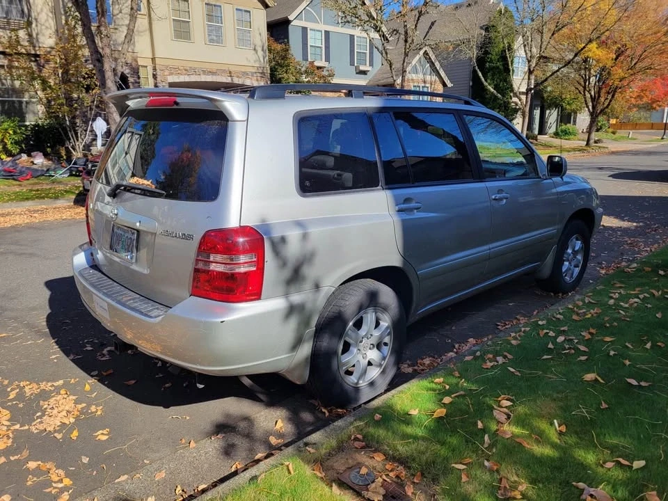 2001 Toyota Highlander - Image 2 of 6