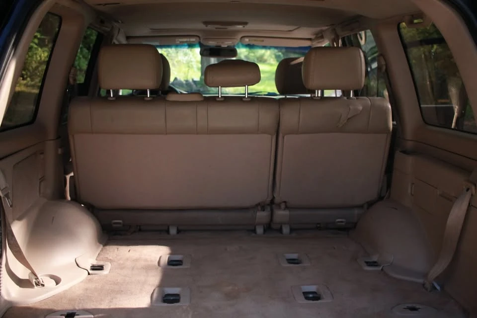 2001 Toyota J100 Land Cruiser - Image 15 of 17