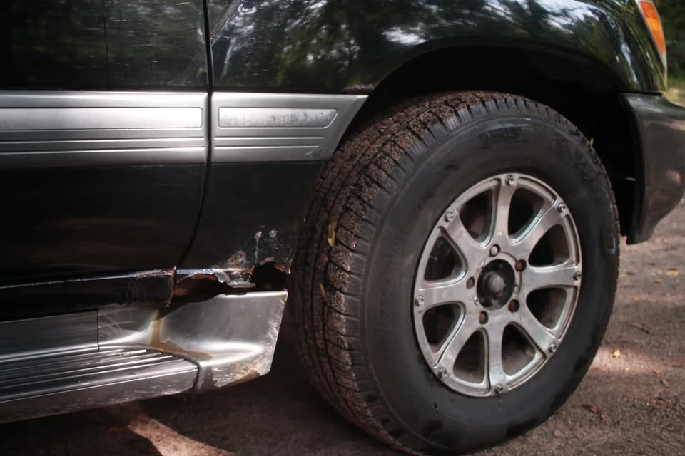 2001 Toyota J100 Land Cruiser - Image 4 of 17