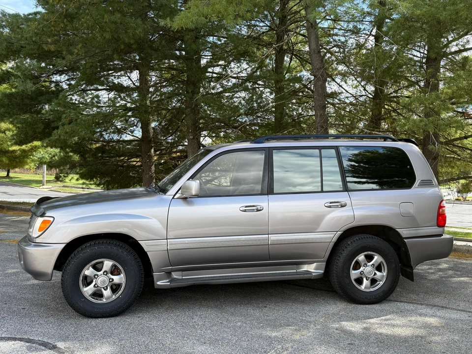 2001 Toyota J70 Land Cruiser - Image 11 of 31