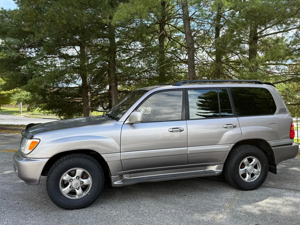2001 Toyota J70 Land Cruiser - Image 10 of 31