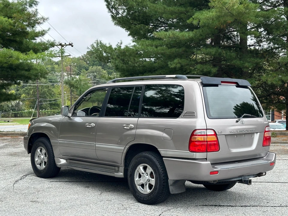 2001 Toyota J70 Land Cruiser - Image 14 of 31
