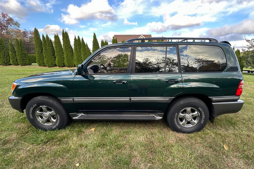 2001 Toyota J100 Land Cruiser - Image 3 of 31