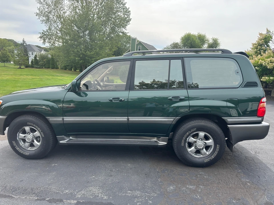 2001 Toyota J100 Land Cruiser - Image 8 of 31