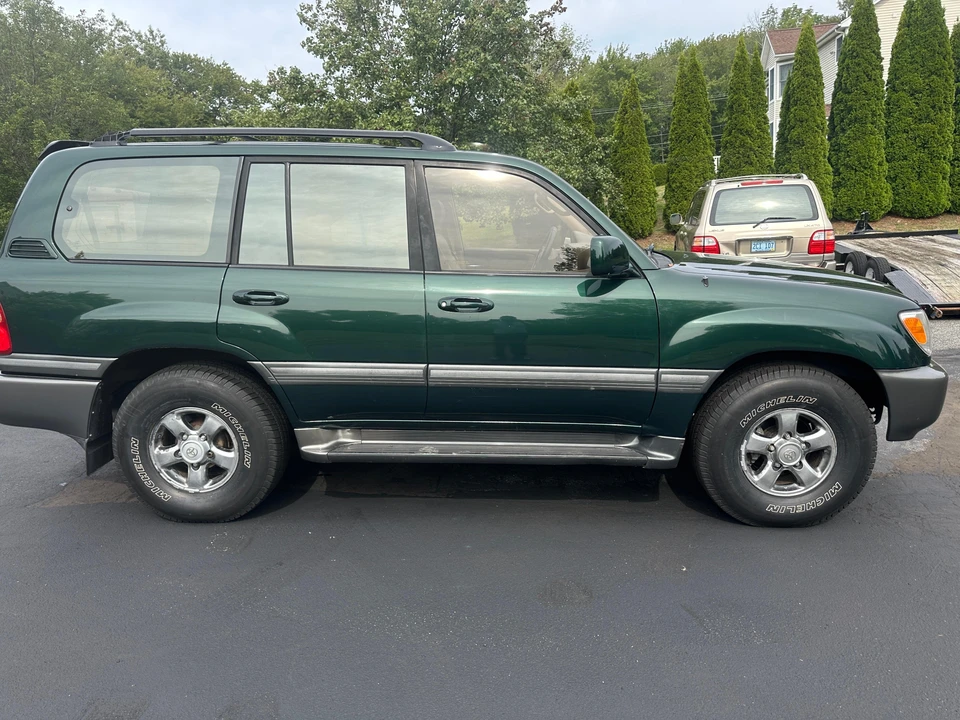 2001 Toyota J100 Land Cruiser - Image 14 of 31
