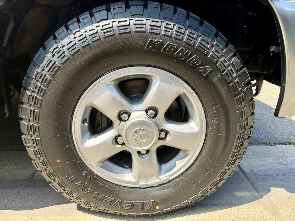 2001 Toyota J100 Land Cruiser - Image 21 of 31