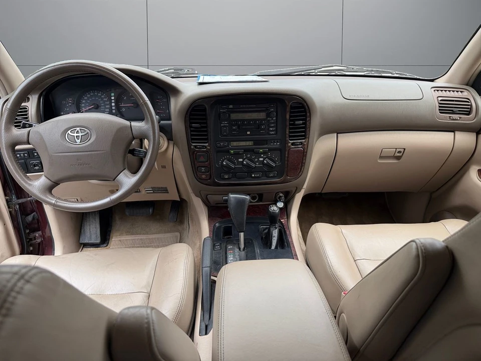 2001 Toyota J100 Land Cruiser - Image 18 of 31