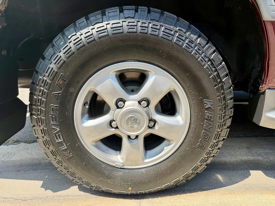2001 Toyota J100 Land Cruiser - Image 22 of 31