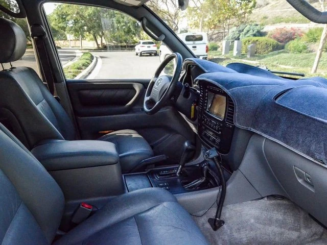 2001 Toyota J100 Land Cruiser - Image 21 of 31