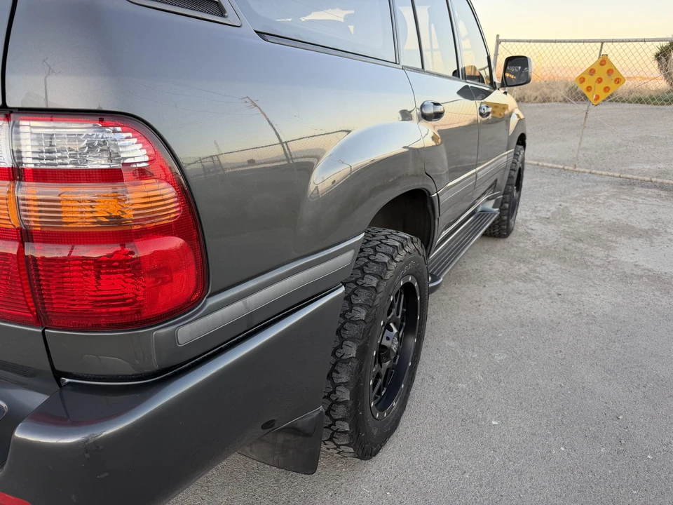2001 Toyota J100 Land Cruiser - Image 27 of 31