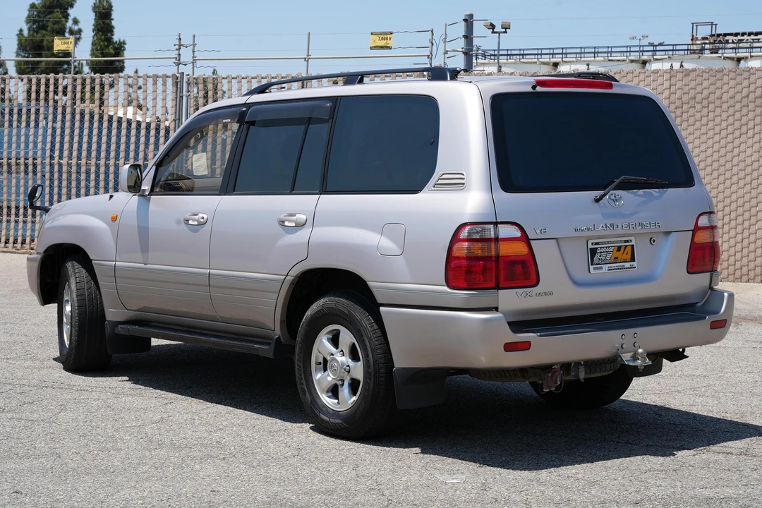 2001 Toyota J100 Land Cruiser - Image 4 of 31