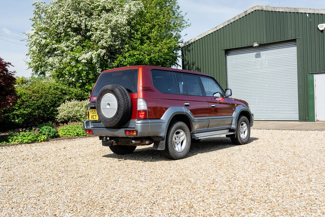 2001 Toyota J90 Land Cruiser Prado - Image 9 of 30