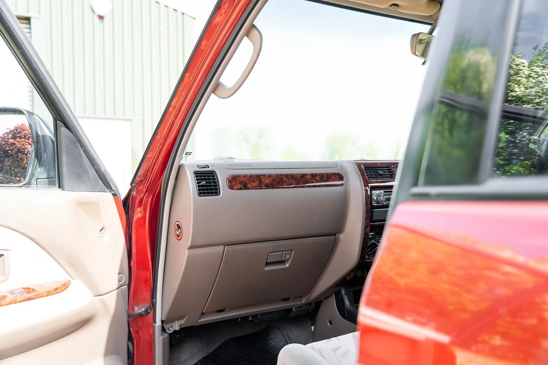 2001 Toyota J90 Land Cruiser Prado - Image 29 of 30