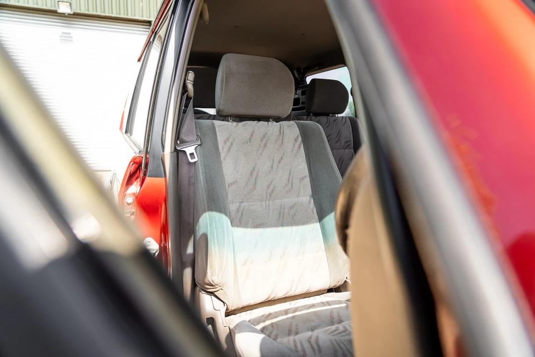 2001 Toyota J90 Land Cruiser Prado - Image 30 of 30