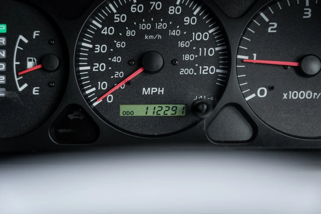 2001 Toyota J90 Land Cruiser Prado - Image 22 of 30