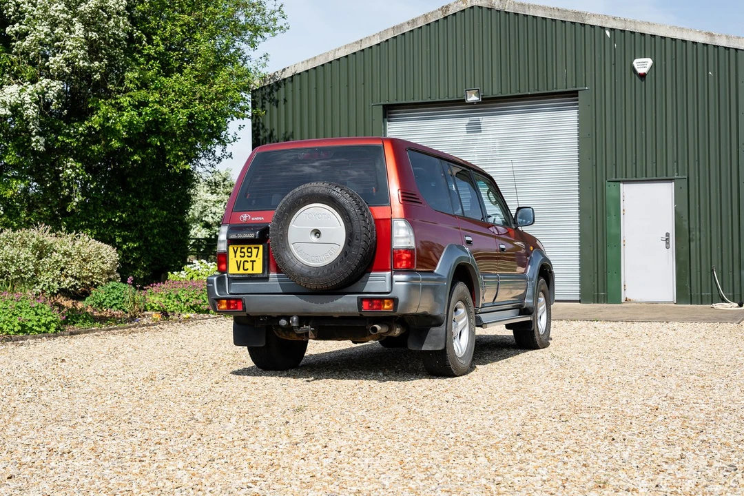 2001 Toyota J90 Land Cruiser Prado - Image 8 of 30