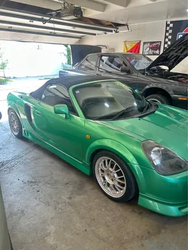2001 Toyota MR2 Coupe 2D