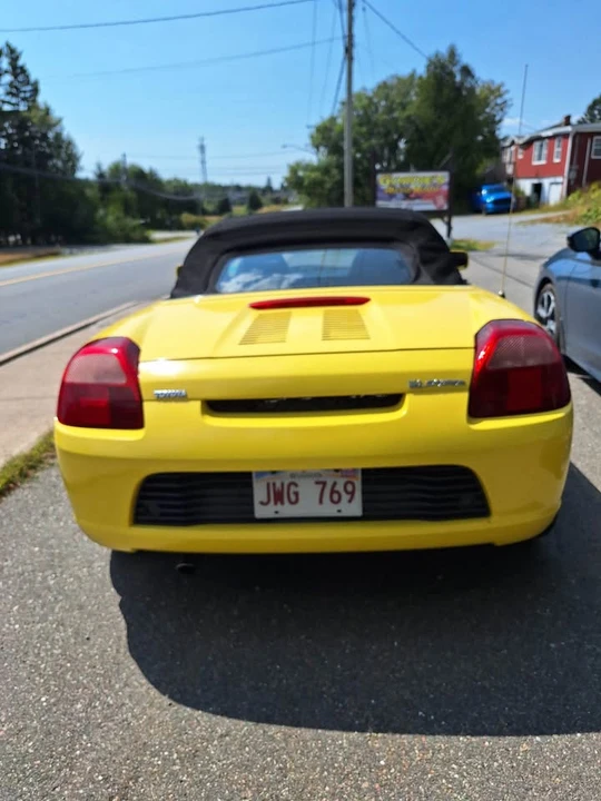 2001 Toyota MR2 Spyder/MR-S - Image 4 of 6