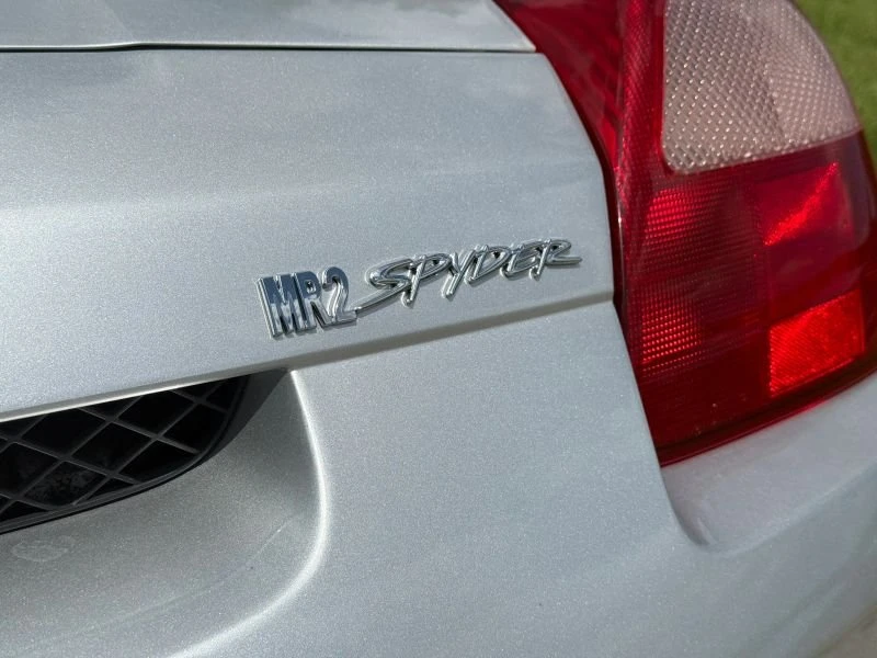 2001 Toyota MR2 Spyder/MR-S - Image 7 of 14