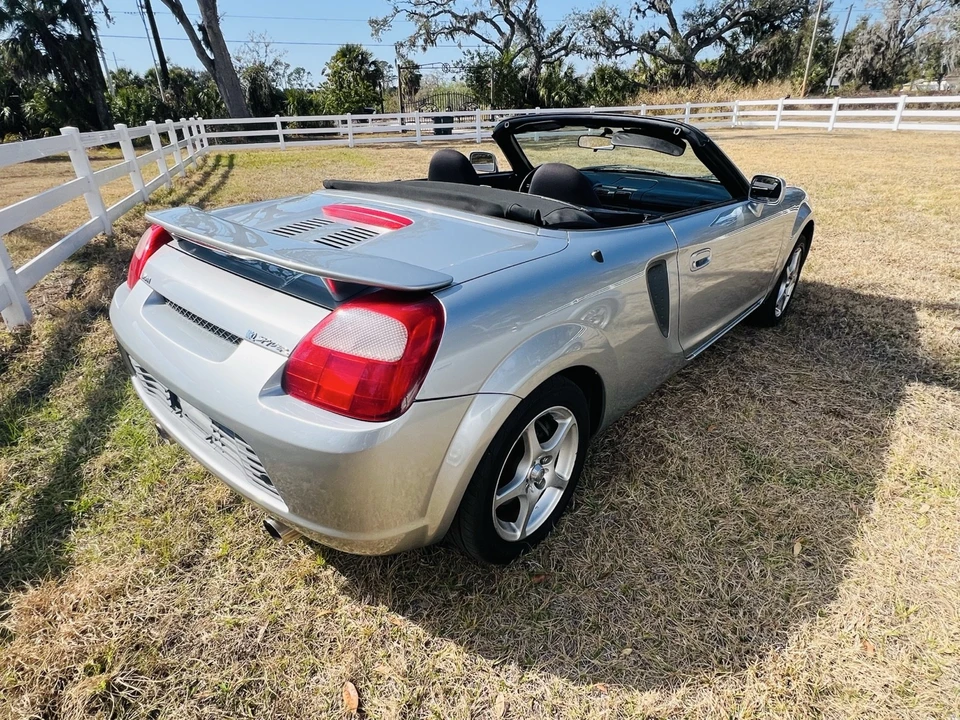 2001 Toyota MR2 Spyder/MR-S - Image 7 of 21