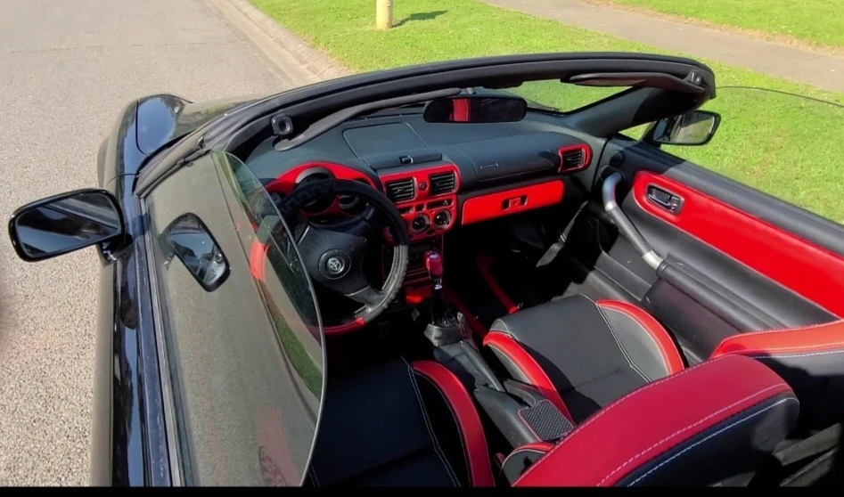 2001 Toyota MR2 Spyder/MR-S - Image 4 of 14