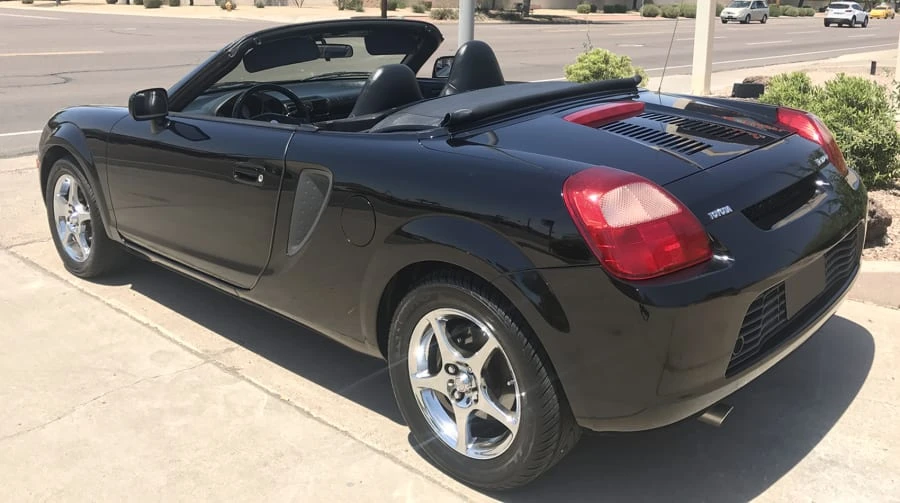 2001 Toyota MR2 Spyder/MR-S - Image 3 of 5