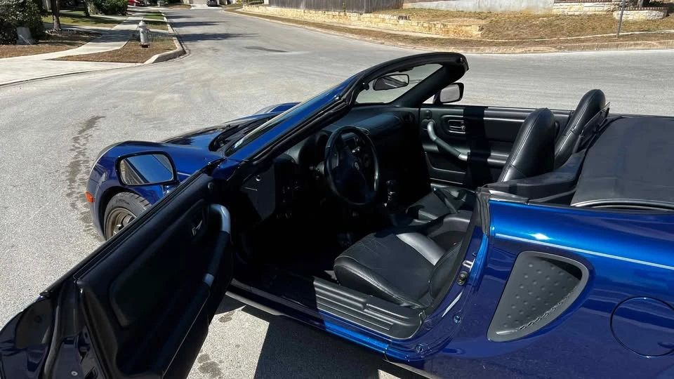 2001 Toyota MR2 Spyder/MR-S - Image 6 of 10