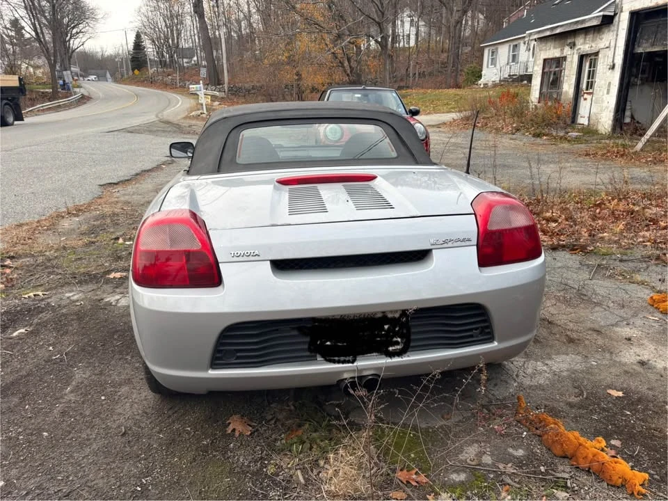2001 Toyota MR2 Spyder/MR-S - Image 4 of 5
