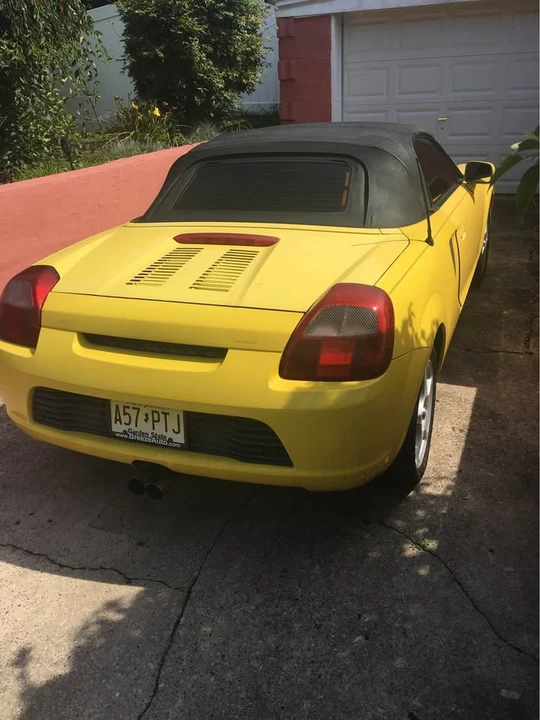 2001 Toyota MR2 Spyder/MR-S - Image 5 of 10