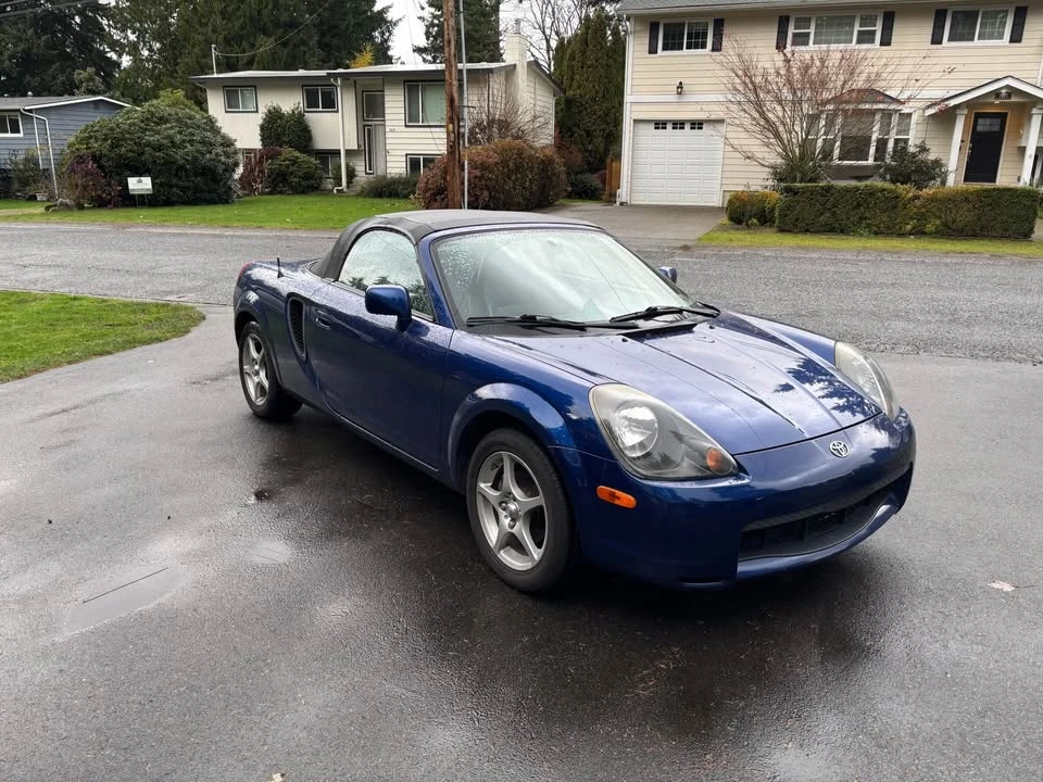 2001 Toyota MR2 Spyder/MR-S - Image 2 of 8