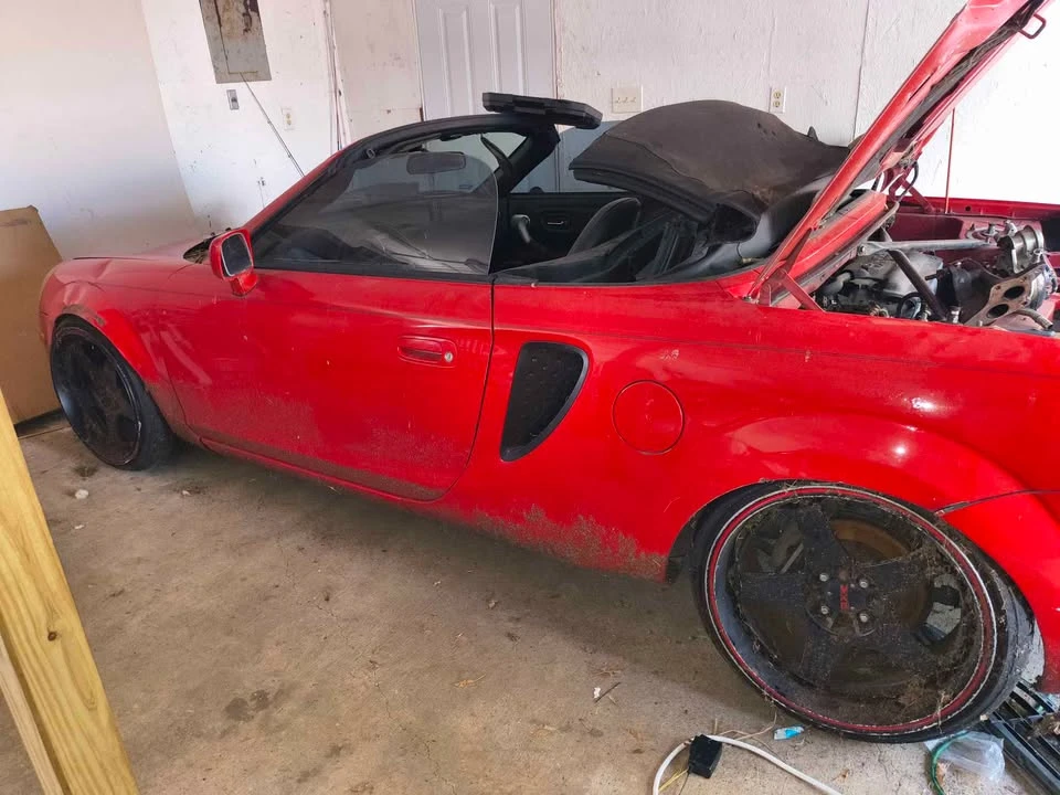 2001 Toyota MR2 Spyder/MR-S - Image 9 of 9