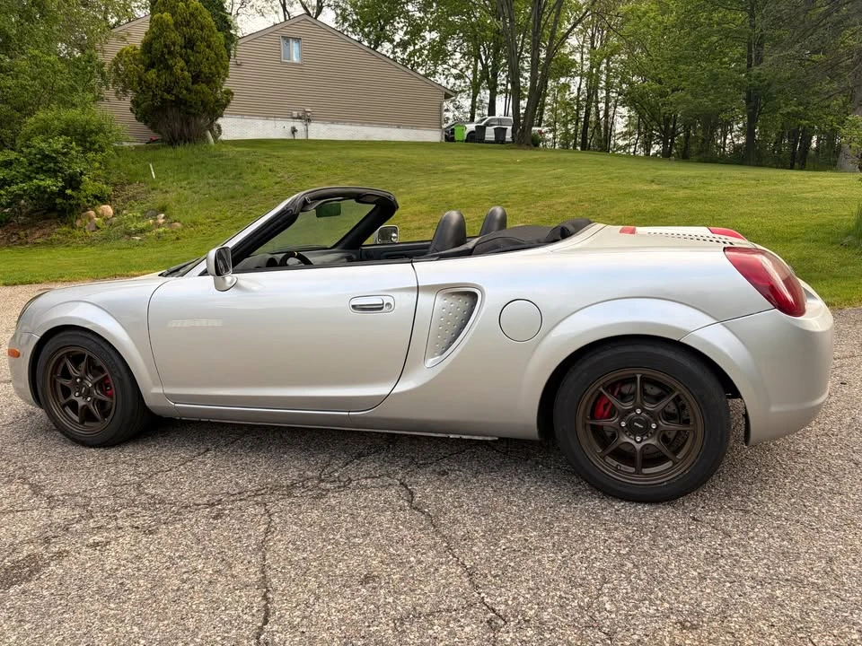 2001 Toyota MR2 Spyder/MR-S - Image 6 of 14