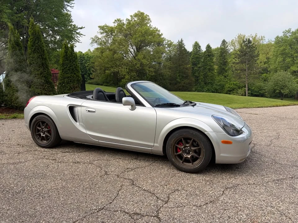 2001 Toyota MR2 Spyder/MR-S - Image 4 of 14