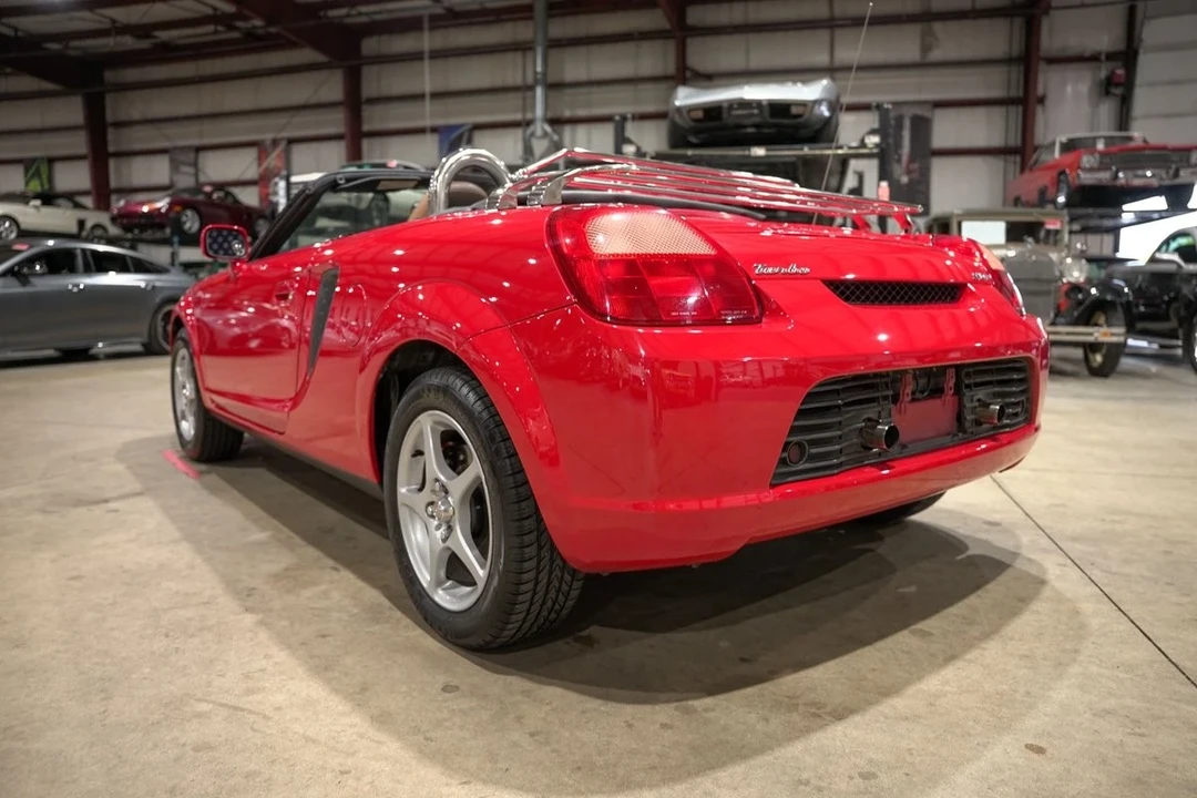 2001 Toyota MR2 Spyder/MR-S - Image 6 of 12