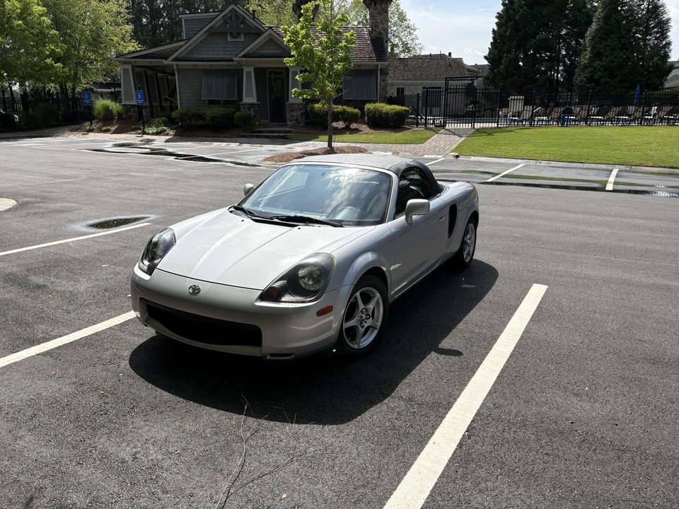 2001 Toyota MR2 Spyder/MR-S - Image 13 of 31