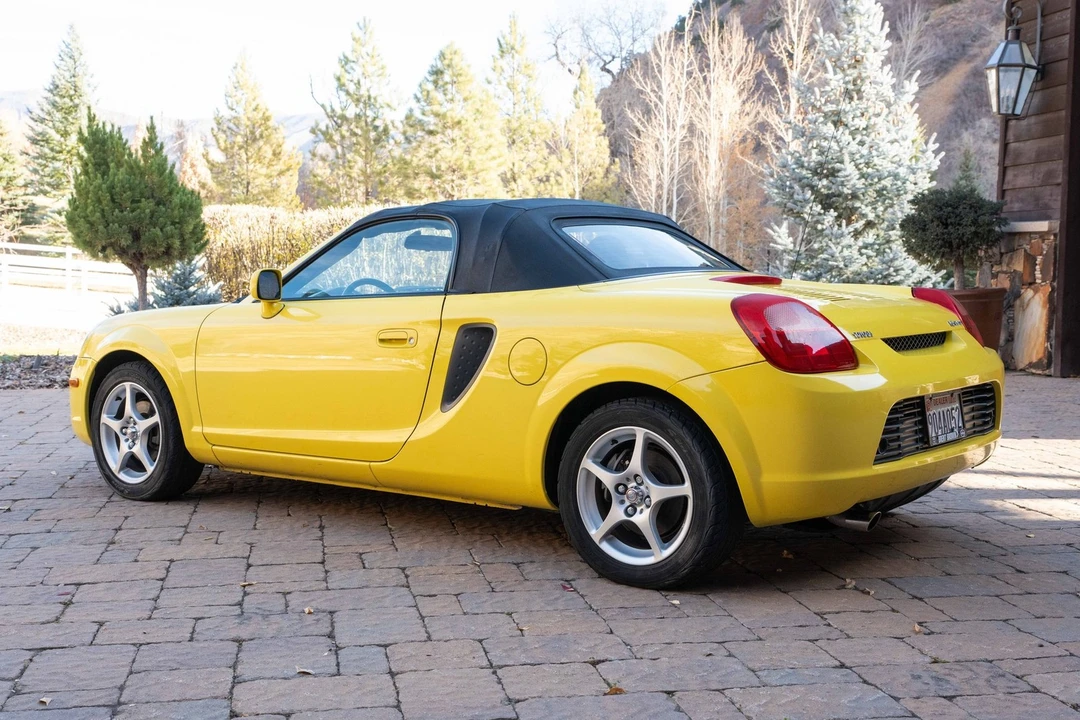 2001 Toyota MR2 Spyder/MR-S - Image 14 of 31