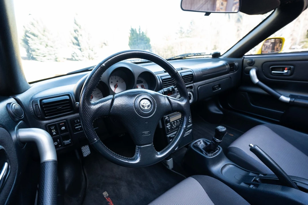 2001 Toyota MR2 Spyder/MR-S - Image 29 of 31
