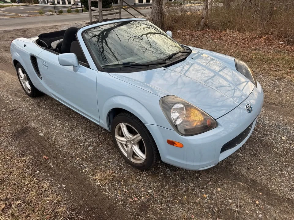 2001 Toyota MR2 Spyder/MR-S - Image 3 of 12