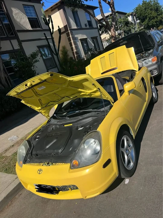 2001 Toyota MR2 Spyder/MR-S - Image 7 of 12