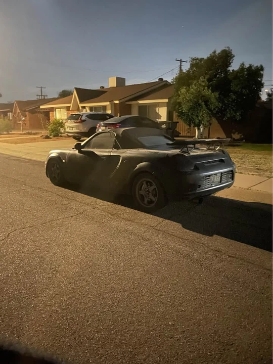 2001 Toyota MR2 - Image 4 of 4