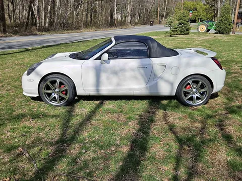 2001 Toyota MR2 Spyder Convertible 2D