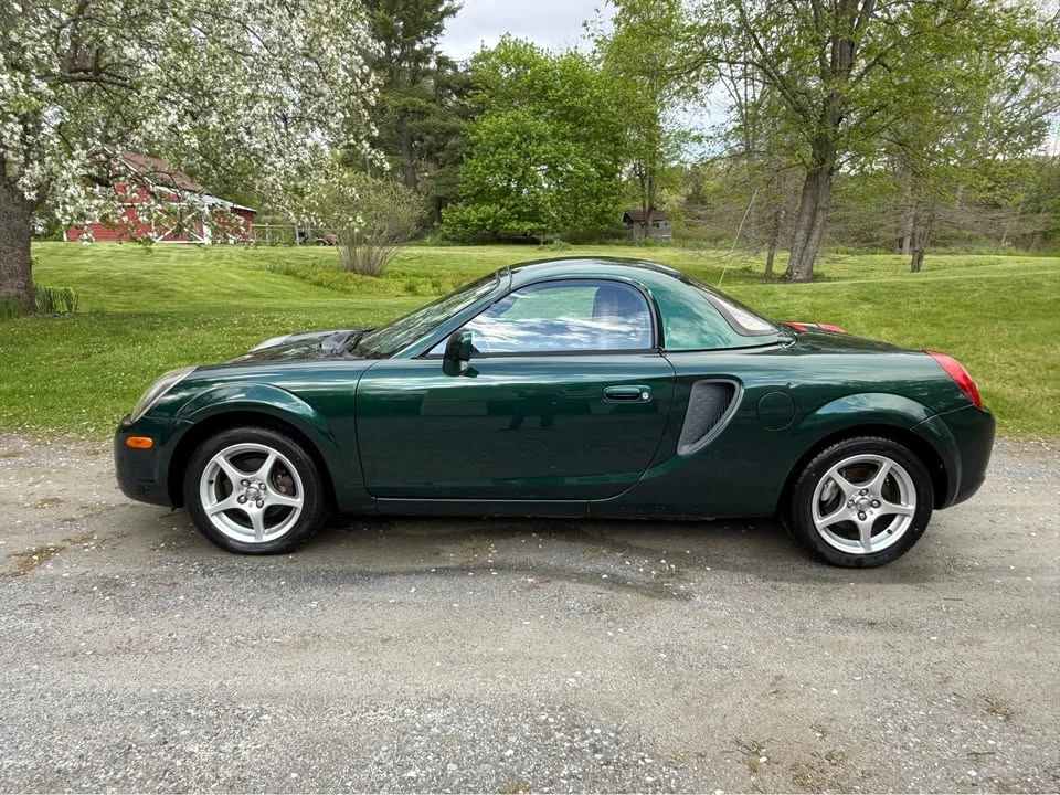 2001 Toyota MR2 Spyder/MR-S - Image 4 of 9