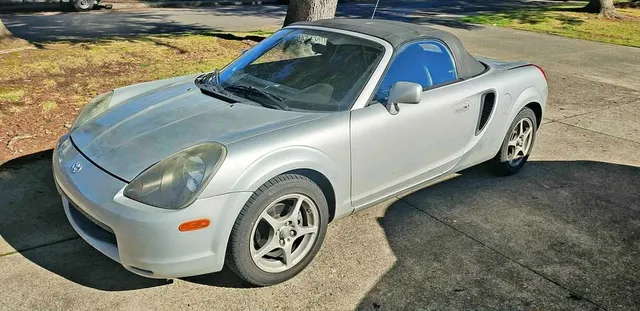 2001 Toyota MR2 Spyder Convertible 2D
