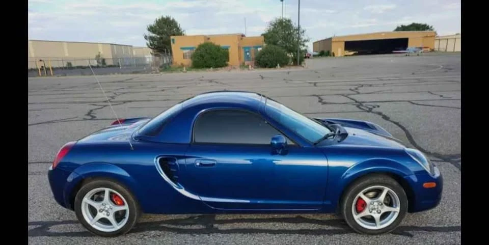 2001 Toyota MR2 Spyder/MR-S - Image 3 of 3