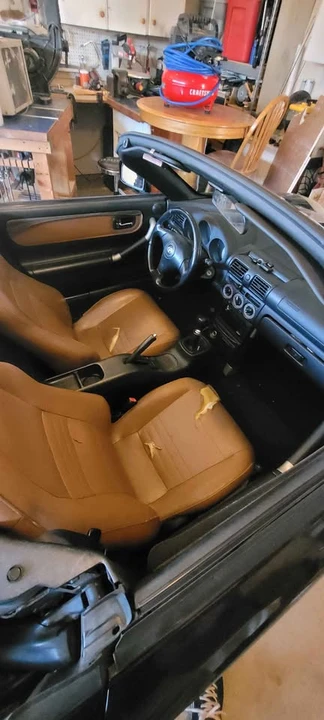 2001 Toyota MR2 Spyder/MR-S - Image 3 of 5