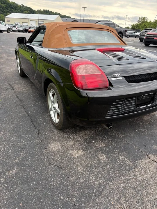 2001 Toyota MR2 Spyder/MR-S - Image 6 of 11