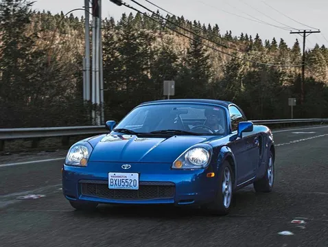 2001 Toyota MR2 Spyder Convertible 2D